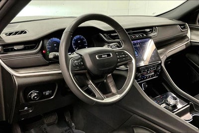 2024 Jeep Grand Cherokee Limited 4x4 - Black Appearance Pkg - Pano Roof