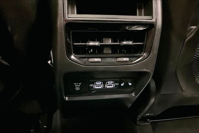 2024 Jeep Grand Cherokee Limited 4x4 - Black Appearance Pkg - Pano Roof