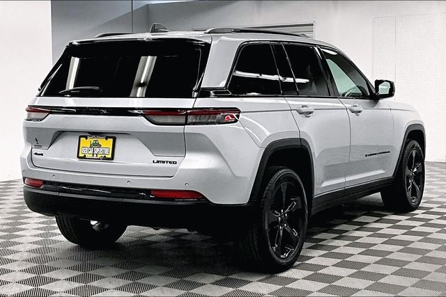 2024 Jeep Grand Cherokee Limited 4x4 - Black Appearance Pkg - Pano Roof - 20'' Whee