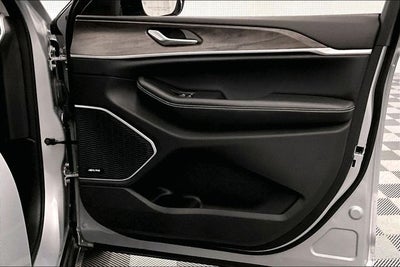 2024 Jeep Grand Cherokee Limited 4x4 - Black Appearance Pkg - Pano Roof - 20'' Whee