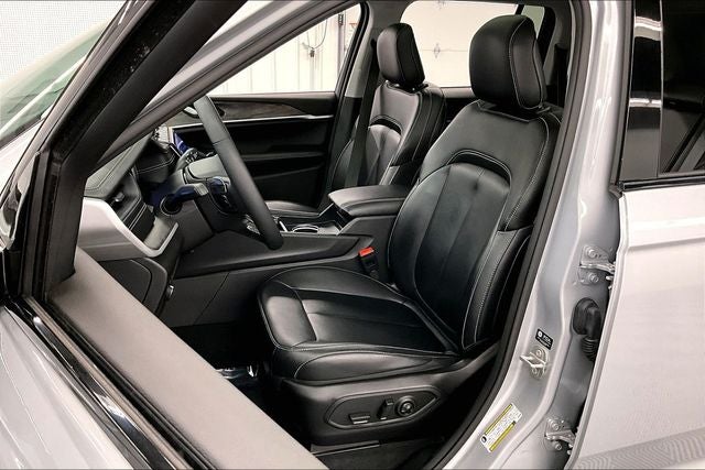 2024 Jeep Grand Cherokee Limited 4x4 - Black Appearance Pkg - Pano Roof - 20'' Whee