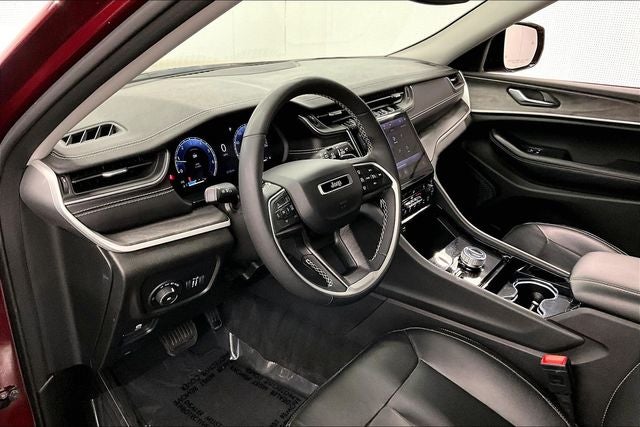 2023 Jeep Grand Cherokee Limited 4x4 - Adaptive Cruise - Blind Spot Detection