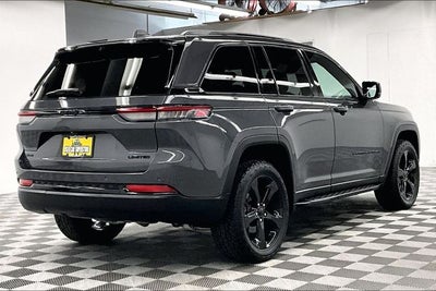 2024 Jeep Grand Cherokee Limited 4x4 - Black Appearance Pkg - Pano Roof
