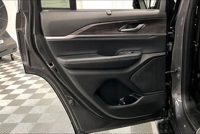 2024 Jeep Grand Cherokee Limited 4x4 - Black Appearance Pkg - Pano Roof