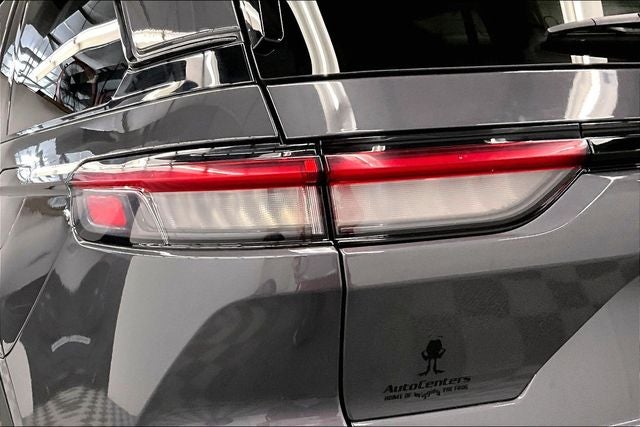 2024 Jeep Grand Cherokee Limited 4x4 - Black Appearance Pkg - Pano Roof