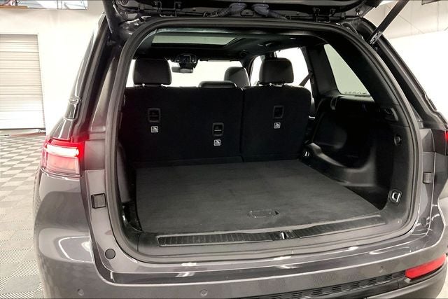 2024 Jeep Grand Cherokee Limited 4x4 - Black Appearance Pkg - Pano Roof