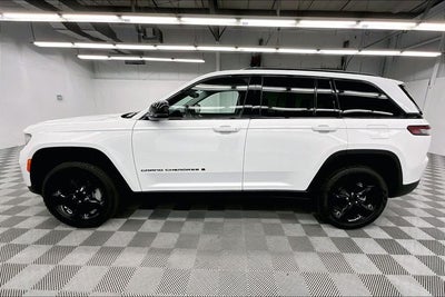 2023 Jeep Grand Cherokee Limited 4x4-Pano Roof-Adaptive Cruise-Htd Seats