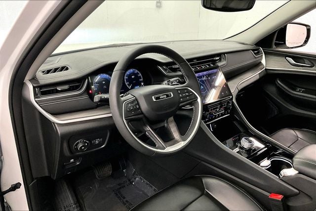 2023 Jeep Grand Cherokee Limited 4x4-Pano Roof-Adaptive Cruise-Htd Seats
