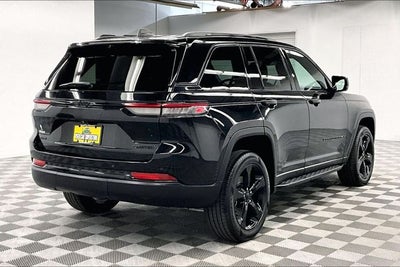 2024 Jeep Grand Cherokee Limited 4x4-Pano Roof-Adaptive Cruise-Htd/Cooled Leather