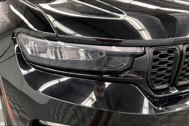 2024 Jeep Grand Cherokee Limited 4x4-Pano Roof-Adaptive Cruise-Htd/Cooled Leather