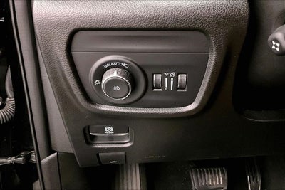 2024 Jeep Grand Cherokee Limited 4x4-Pano Roof-Adaptive Cruise-Htd/Cooled Leather