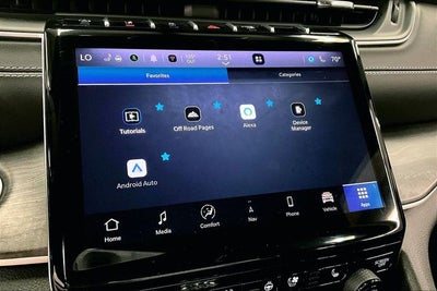 2024 Jeep Grand Cherokee Limited 4x4-Pano Roof-Adaptive Cruise-Htd/Cooled Leather
