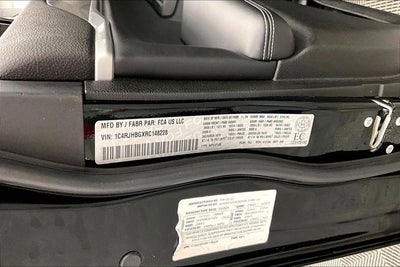 2024 Jeep Grand Cherokee Limited 4x4-Pano Roof-Adaptive Cruise-Htd/Cooled Leather