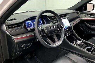 2023 Jeep Grand Cherokee Overland Panoramic Roof-4X4-Adaptive Cruise