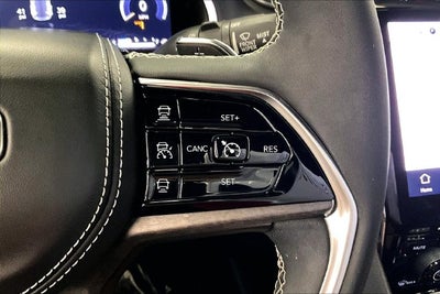 2023 Jeep Grand Cherokee Overland Panoramic Roof-4X4-Adaptive Cruise