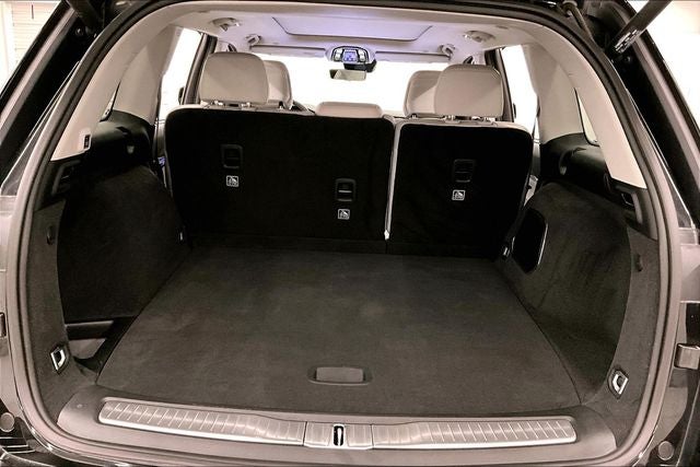2023 Jeep Grand Cherokee Overland 4x4-Pano Roof-Htd/Cooled Massaging Leather
