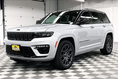 2025 Jeep Grand Cherokee Summit
