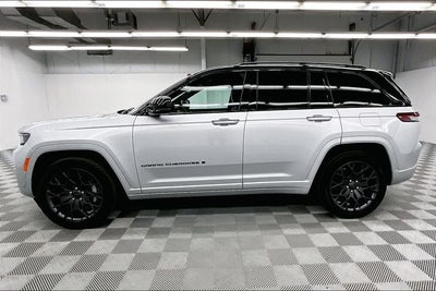 2025 Jeep Grand Cherokee Summit