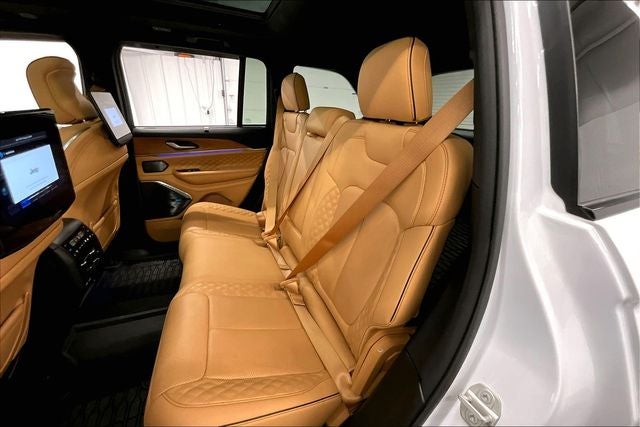 2024 Jeep Grand Cherokee Summit Reserve