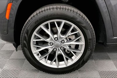 2025 Jeep Grand Cherokee Summit