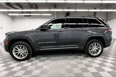 2025 Jeep Grand Cherokee Summit