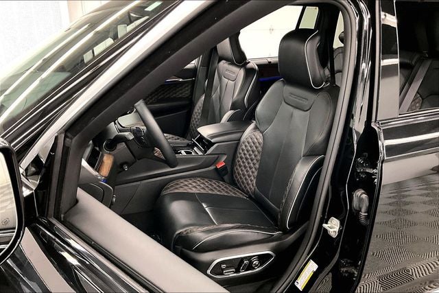 2024 Jeep Grand Cherokee Summit 4x4 - Pano Roof - Htd/Cooled Massaging Seats