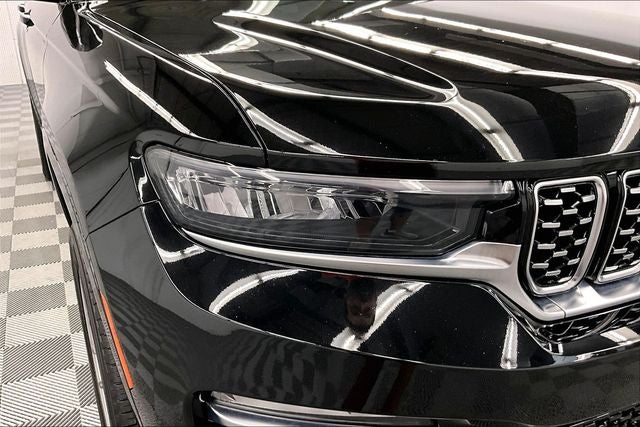 2024 Jeep Grand Cherokee Summit 4x4 - Pano Roof - Htd/Cooled Massaging Seats