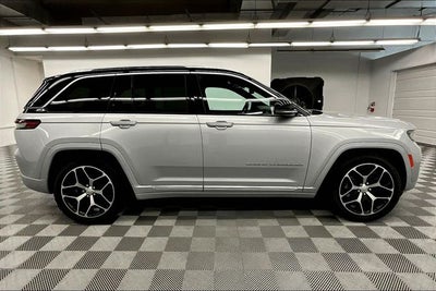 2024 Jeep Grand Cherokee Summit Reserve 4x4 - Pano Roof - Htd/Cooled Massaging Seats