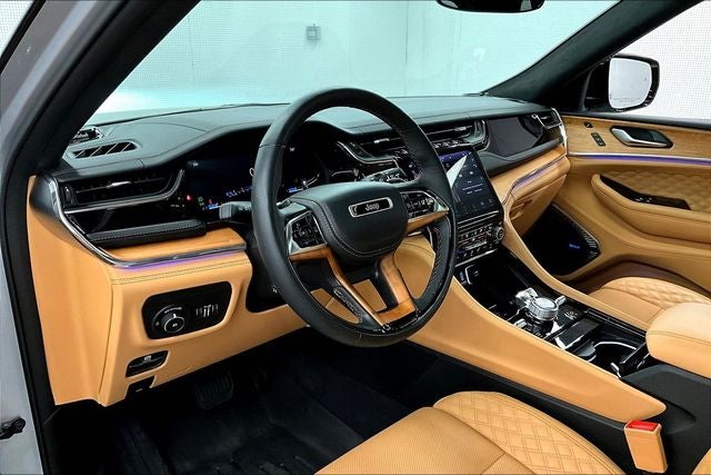 2024 Jeep Grand Cherokee Summit Reserve 4x4 - Pano Roof - Htd/Cooled Massaging Seats