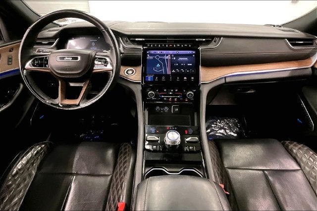 2023 Jeep Grand Cherokee Summit 4x4-Pano Roof-Htd/Cooled Massaging Leather