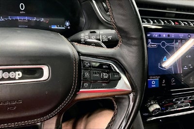 2023 Jeep Grand Cherokee Summit 4x4-Pano Roof-Htd/Cooled Massaging Leather