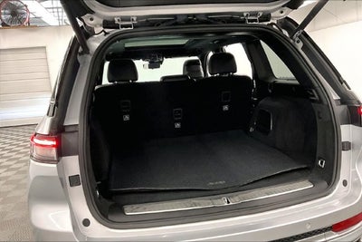 2023 Jeep Grand Cherokee Summit 4x4-Pano Roof-Htd/Cooled Massaging Leather