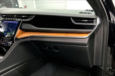 2023 Jeep Grand Cherokee Summit Reserve 4x4-Pano Roof-Htd/Cooled Massaging Leather