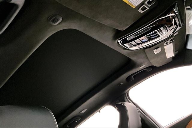2023 Jeep Grand Cherokee Summit Reserve 4x4-Pano Roof-Htd/Cooled Massaging Leather