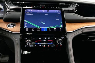 2023 Jeep Grand Cherokee Summit Reserve 4x4-Pano Roof-Htd/Cooled Massaging Leather
