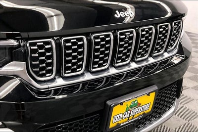 2023 Jeep Grand Cherokee Summit Reserve 4x4-Pano Roof-Htd/Cooled Massaging Leather
