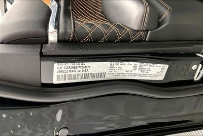 2023 Jeep Grand Cherokee Summit Reserve 4x4-Pano Roof-Htd/Cooled Massaging Leather