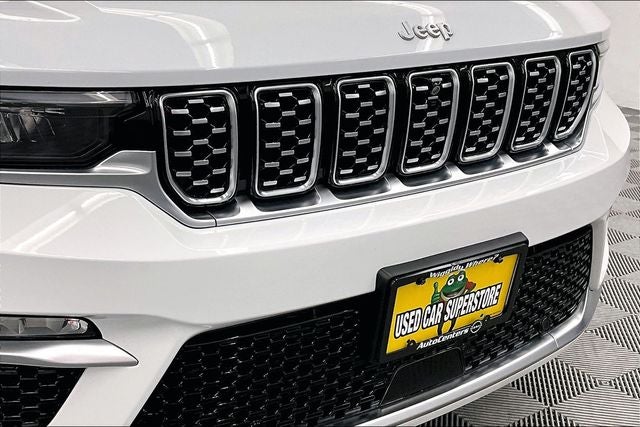 2024 Jeep Grand Cherokee Summit 4x4 - Pano Roof - Htd/Cooled Massaging Leather