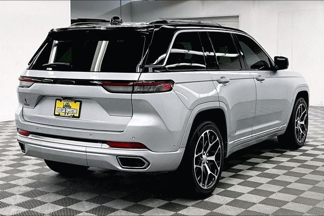 2024 Jeep Grand Cherokee Summit Reserve