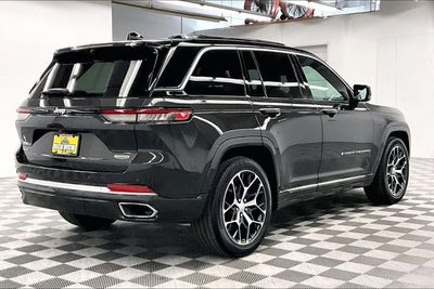 2024 Jeep Grand Cherokee Summit Reserve 4x4-Pano Roof-Htd/Cooled Massaging Leather