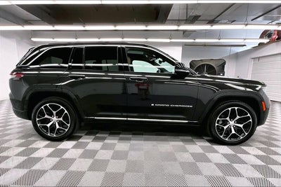 2024 Jeep Grand Cherokee Summit Reserve 4x4-Pano Roof-Htd/Cooled Massaging Leather