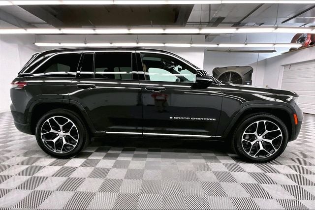 2024 Jeep Grand Cherokee Summit Reserve 4x4-Pano Roof-Htd/Cooled Massaging Leather