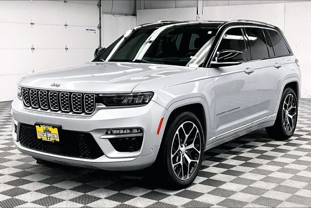 2022 Jeep Grand Cherokee Summit Reserve 4x4-Pano Roof-Htd/Cooled Massaging Leather