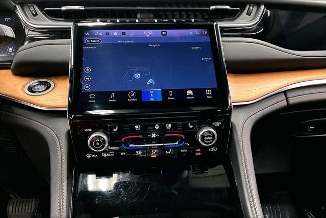 2022 Jeep Grand Cherokee Summit Reserve 4x4-Pano Roof-Htd/Cooled Massaging Leather