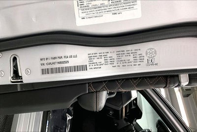 2022 Jeep Grand Cherokee Summit Reserve 4x4-Pano Roof-Htd/Cooled Massaging Leather