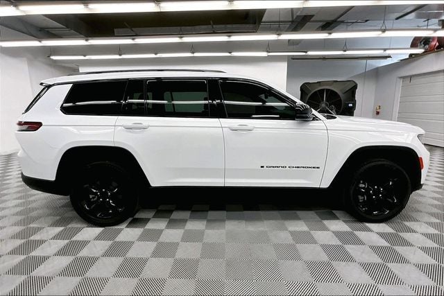 2023 Jeep Grand Cherokee L Altitude 4x4-Sunroof-Adaptive Cruise-Htd Seats