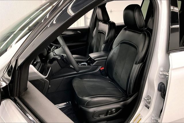 2023 Jeep Grand Cherokee L Altitude 4x4-Sunroof-Adaptive Cruise-Htd Seats