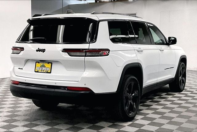 2023 Jeep Grand Cherokee L Altitude