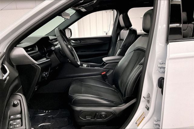 2025 Jeep Grand Cherokee L Altitude X 4x4-Sunroof-Adaptive Cruise-Htd Seats