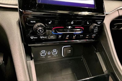 2025 Jeep Grand Cherokee L Altitude X 4x4-Sunroof-Adaptive Cruise-Htd Seats